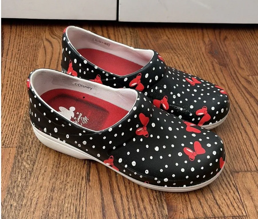 Crocs Mickey Minnie Women's Neria Clog Slip Resistant Work Shoes Disney Size 9