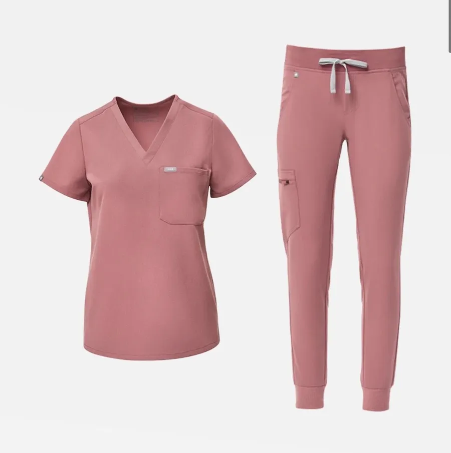 FIGS Scrubs Set
