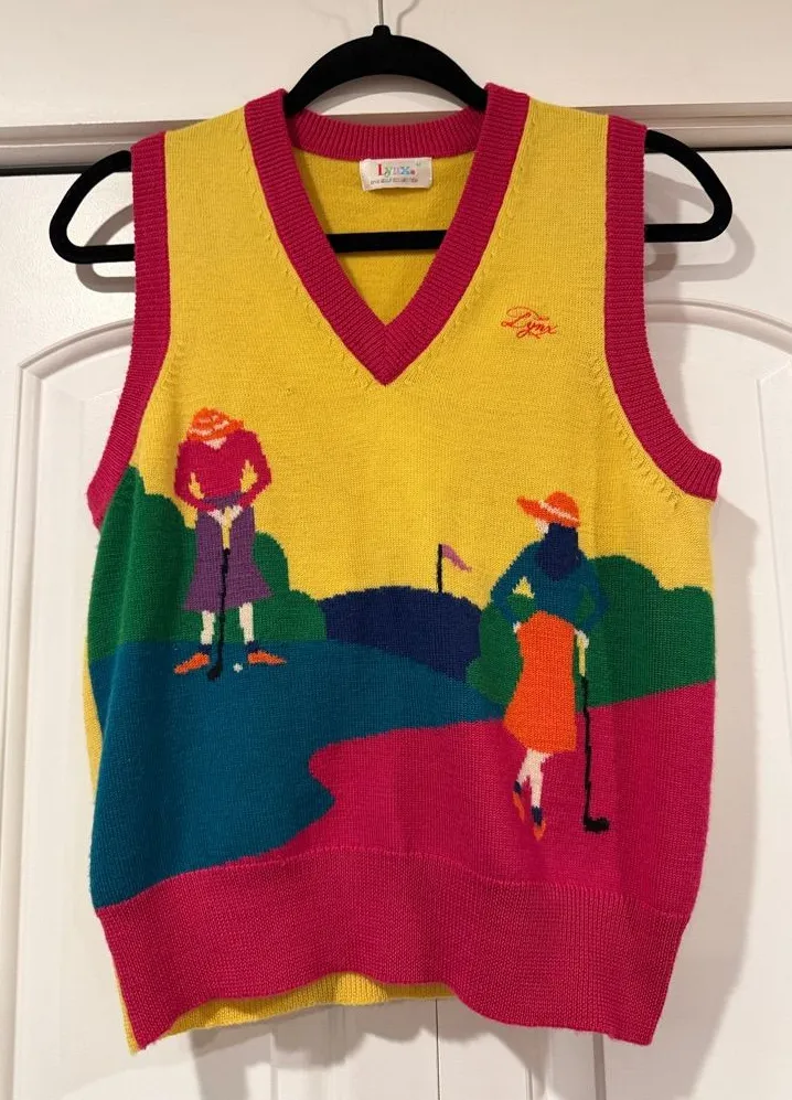 Lynx Golf collection wool Scene Knit Sweater Vest - Yellow & Pink med