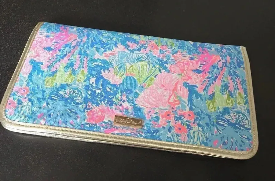 LILLY PULITZER Multi-color Spring Prints Travel Organizer Wallet Slim Design