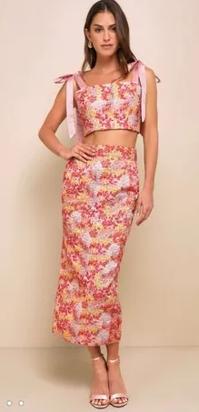 Lulu’s Two Piece Skirt Set size Medium