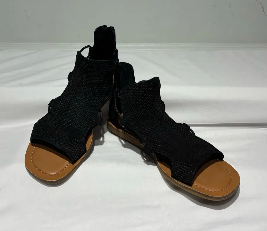Lucky Brand Gladiator Sandals Size 9