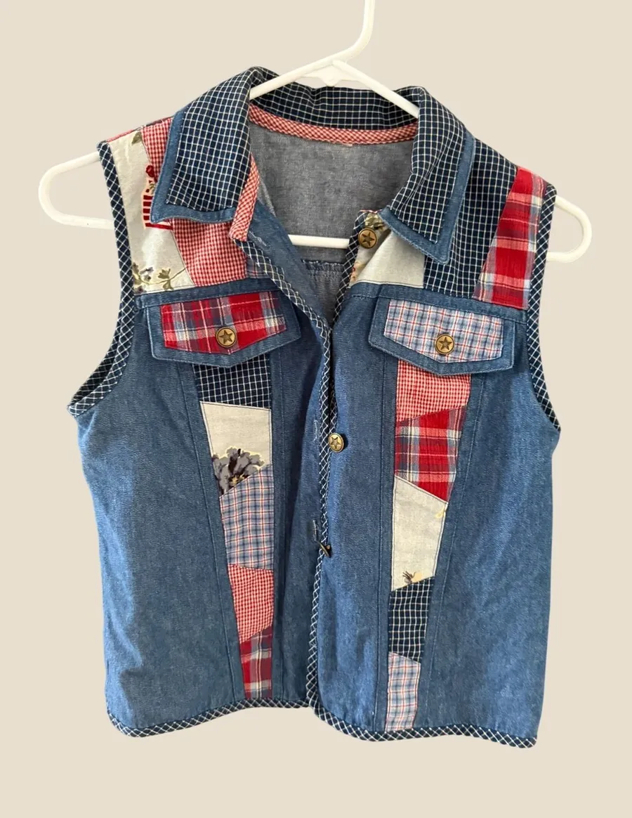 Vintage Patchwork Denim Vest Blue Red Plaid Floral Star Button Cottagecore Top