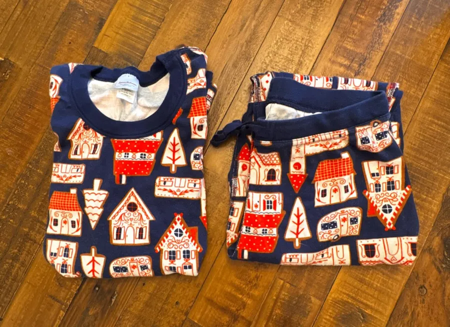 HANNA ANDERSSON Gingerbread Village PJ Set Blue