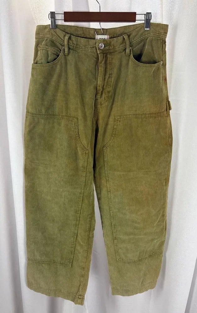 BDG Olive Green Corduroy Cargo Pants, Straight Leg, plus size 36 EUC