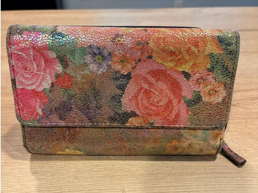 Safety Keeper Floral Shimmer Textured Bifold Wallet Card Slots, Windows