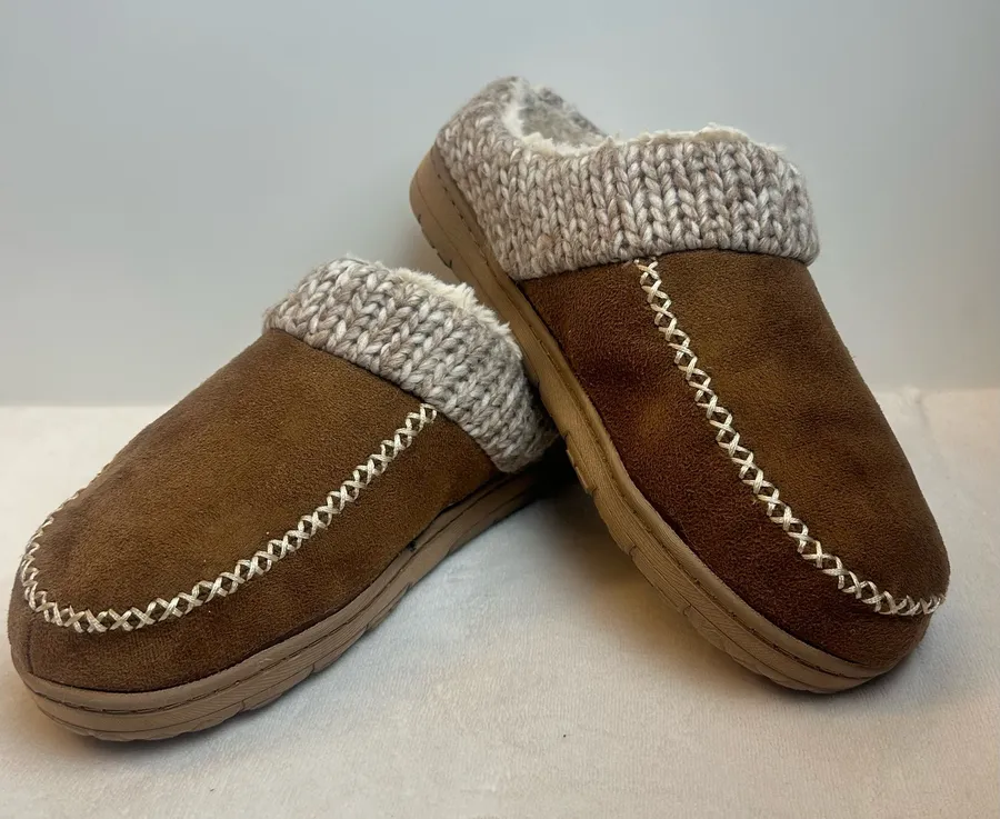 Dearfoams Women’s Slippers