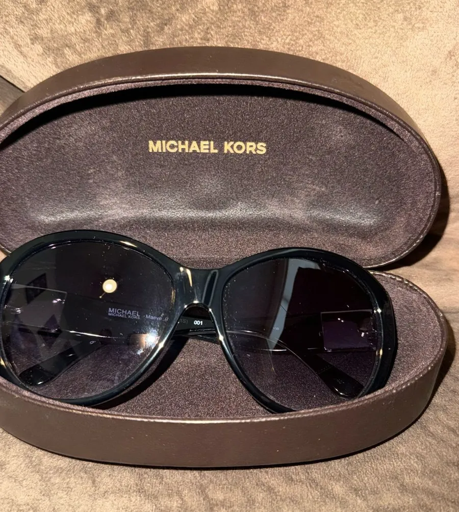 Michael Kors Black Oversized Round Sunglasses M2901S MAEVE SUNGLASSES