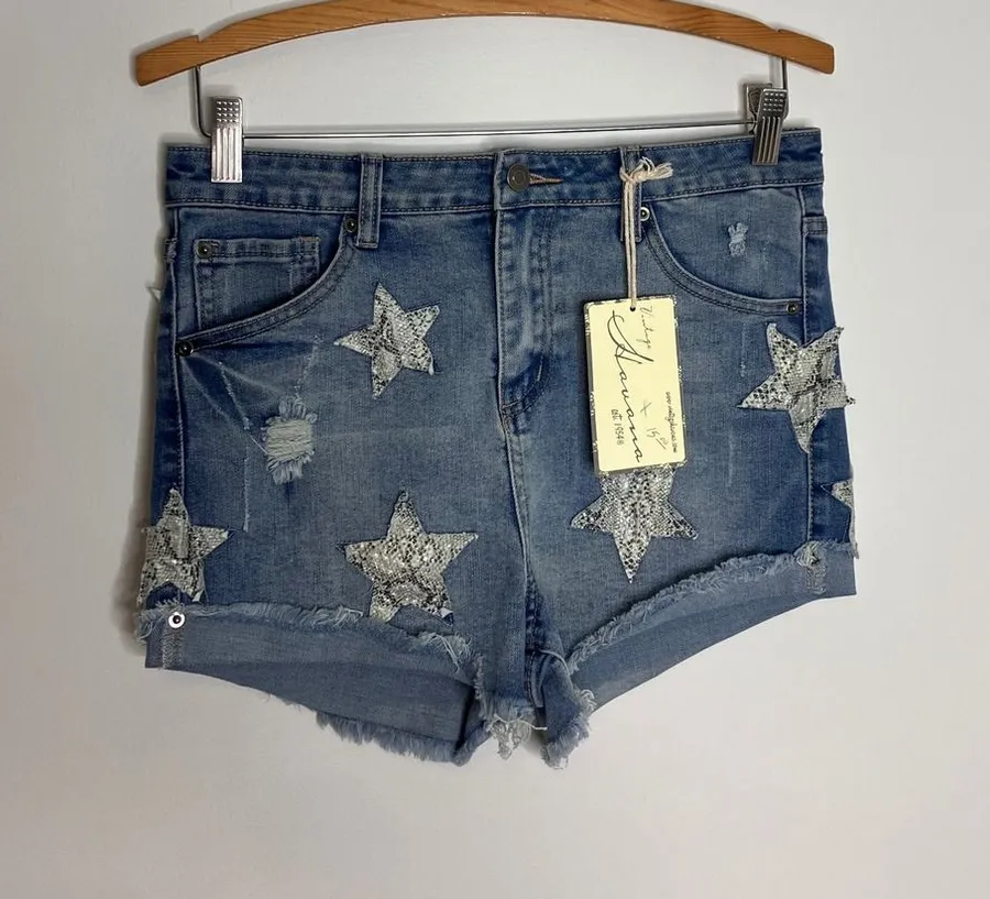 Vintage Havana Jean Shorts Womens 28 Blue NWT Star Applique Distressed Cut Off