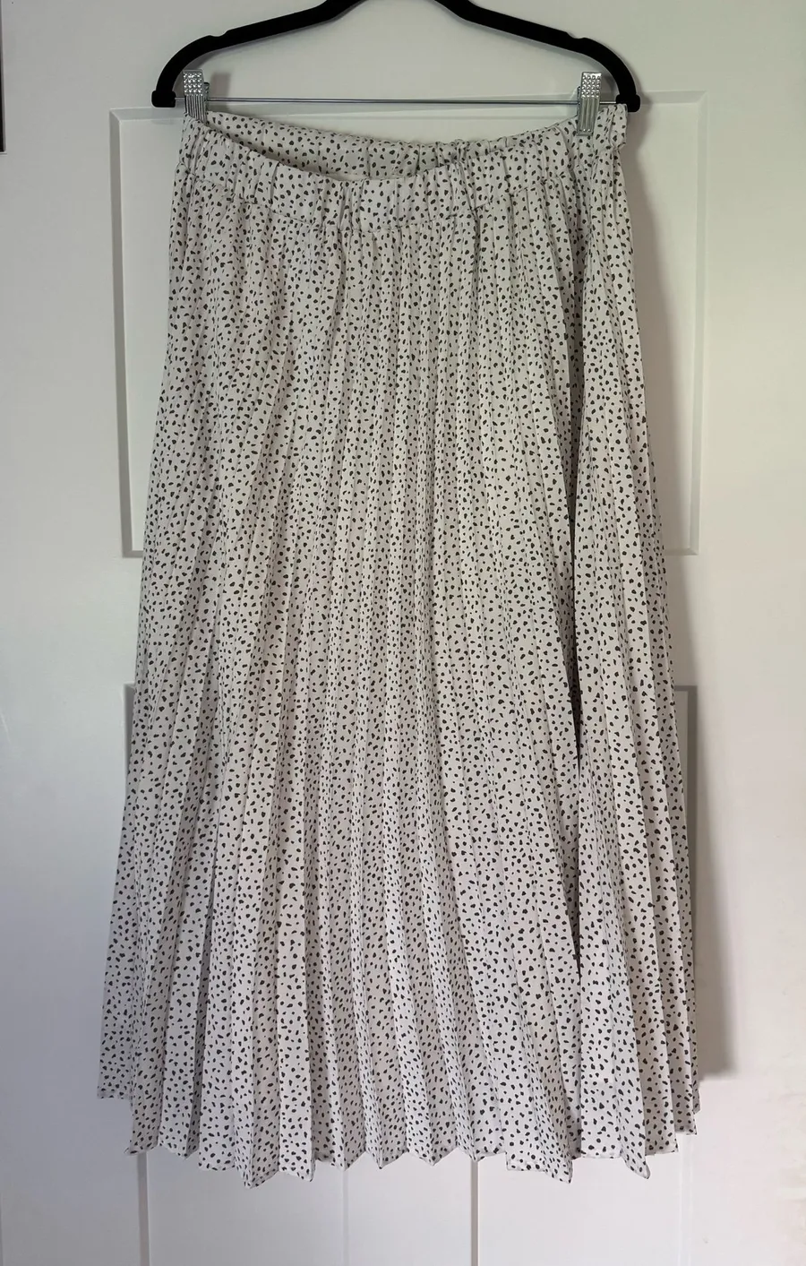 White Polka Dot Pleated Midi Skirt