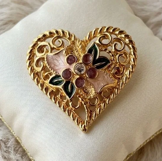 Vintage Gold Tone Heart Brooch I Love You Floral Enamel Rhinestone Pin