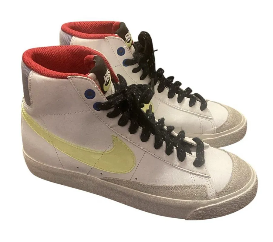Nike Blazer Mid 77 Youth Size 6.5Y White/Hyper Royal Volt/Hibiscus DV2234-100