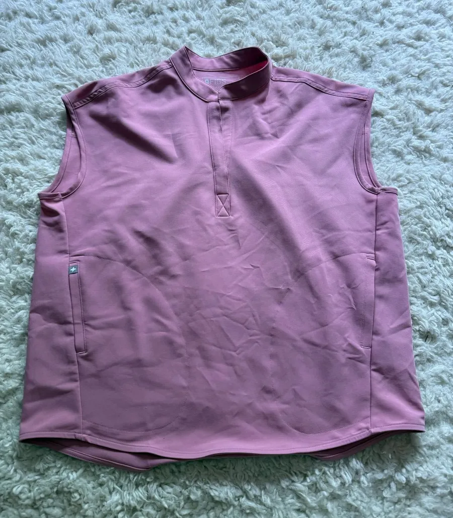 Figs Women’s Sleeveless Rafaela Mock-Collar Top — Dusty Mauve