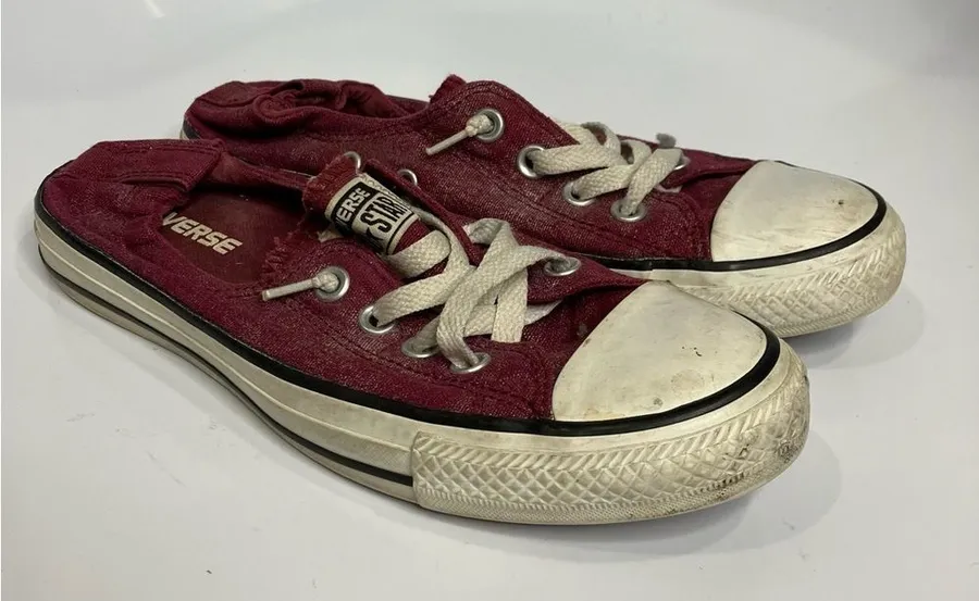 Converse sneakers with elastic back maroon with silver size 6