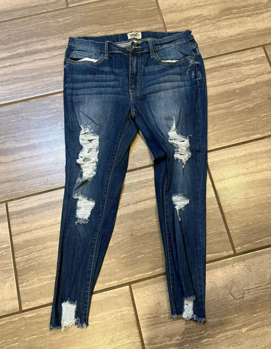 Women’s jeans Sz 17! No Free Shipping:(