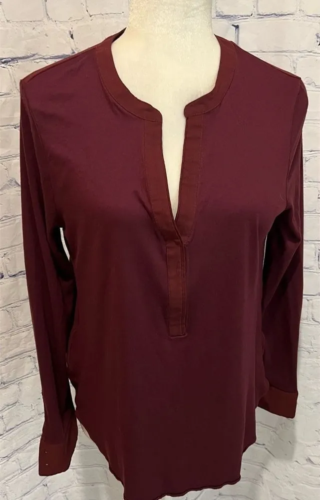 Loft Ann Taylor burgundy shirt with button cuff sleeves size medium