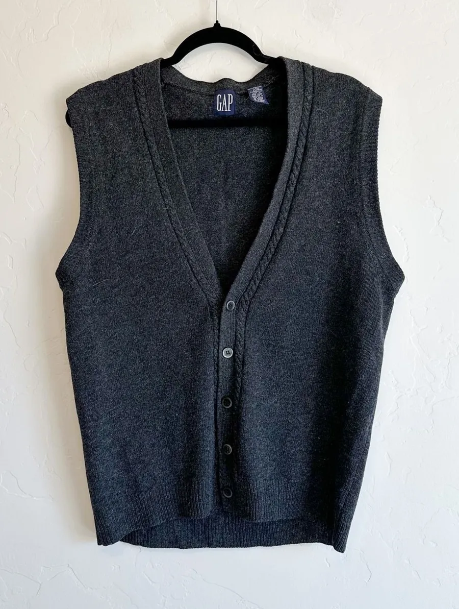 Vintage GAP | 100% Lambswool 90s Vintage Button Front Sweater Vest Charcoal Gray