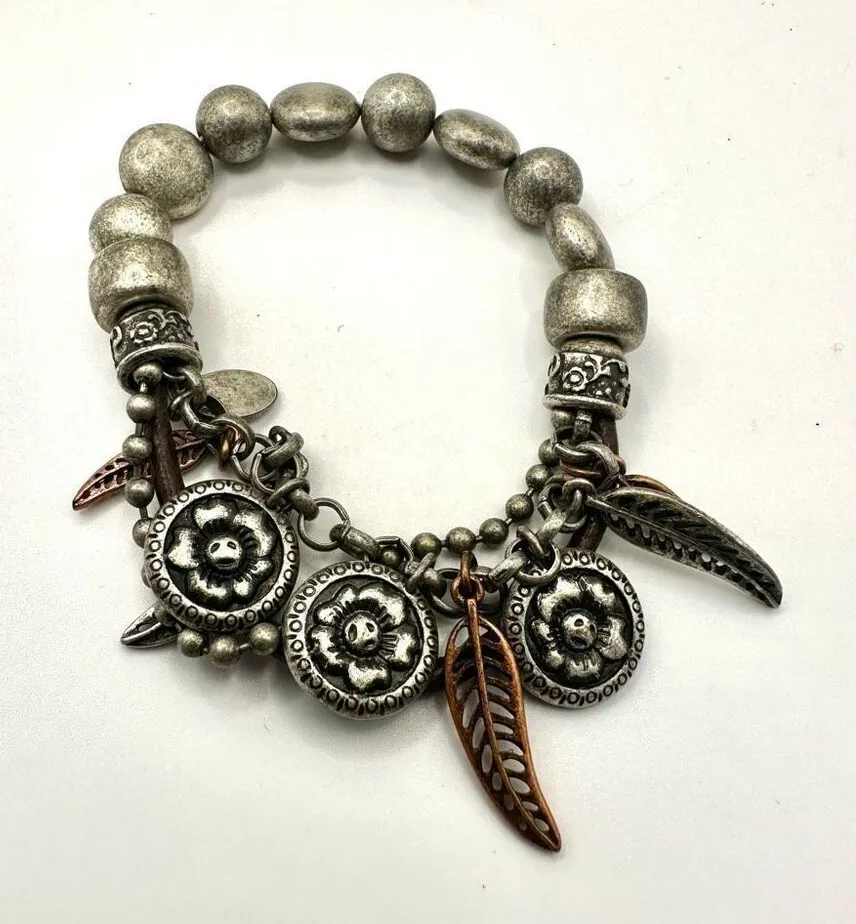 Nine West vintage america silver and copper tone leaf circle charm bracelet