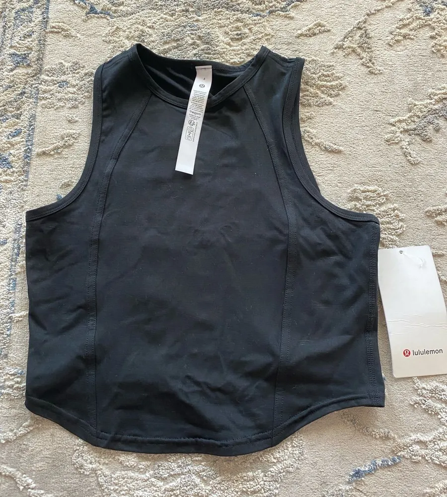 lululemon athletica Black Sleeveless Cropped Athletic Tank