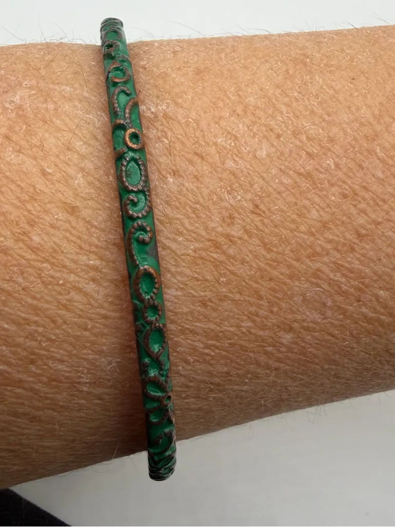 Green Enamel Scrollwork Bangle Bracelet Copper Tone Boho Stackable
