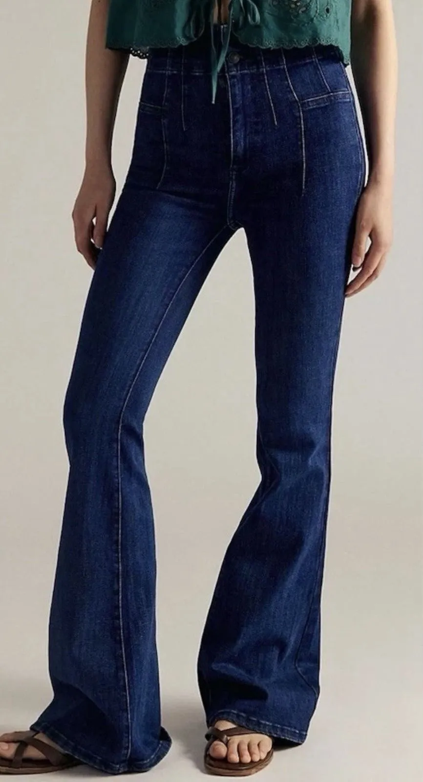 NWT Free People We The Free Jayde Flare Jeans Size 26 Denim Missing A Button