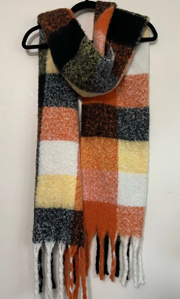 Cozy Oversized Plaid Fringe Scarf