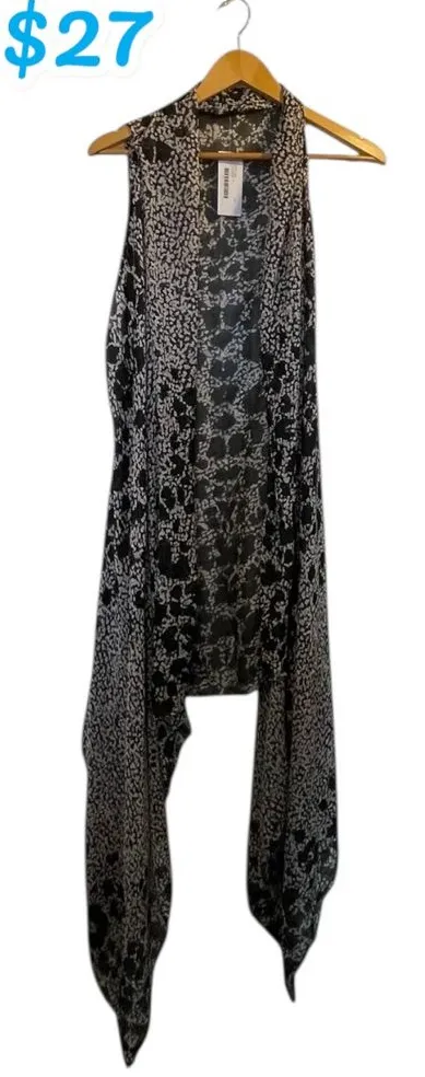 KENSIE - Black/White Spot Dot Pattern Convertible Cover Up Kimono Topper Vest