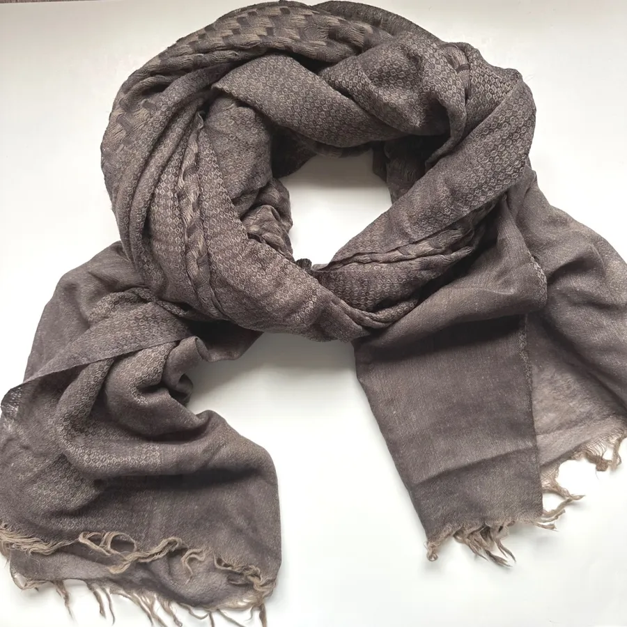 MODELAMA 100% Wool Scarf Brown Geometric Pattern Fringe Made in India