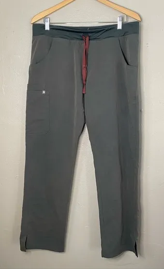 FIGS Grey Kade Cargo Scrub Pants Size Large