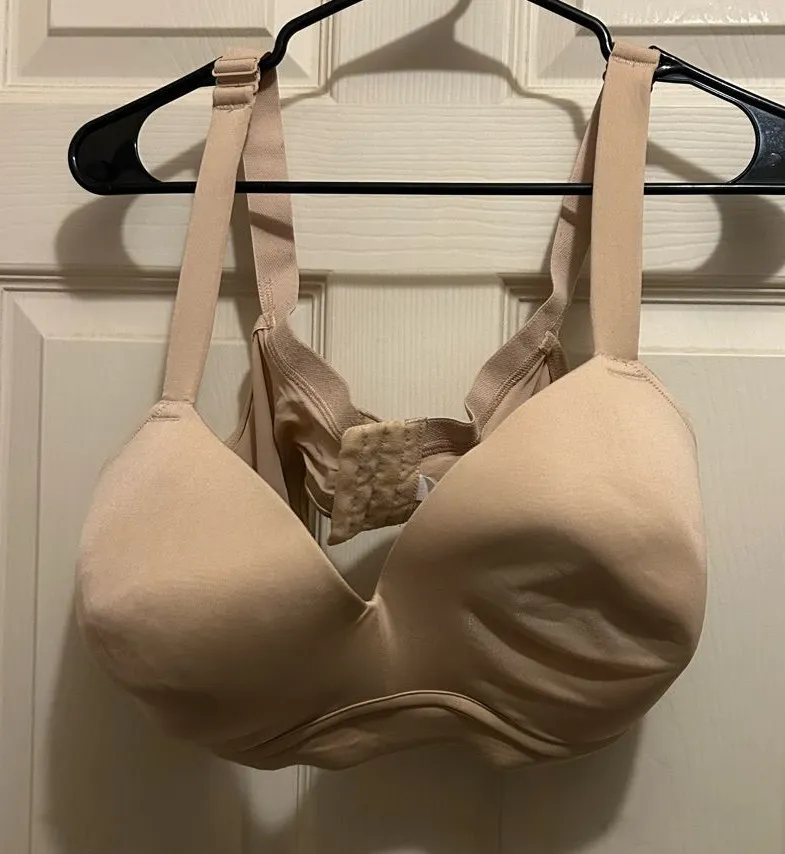 Cacique Tan Women's Bra -Size 42DD