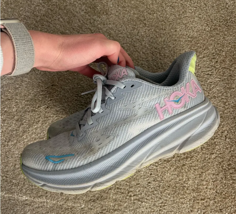 Hokas Clifton size 8.5 blue