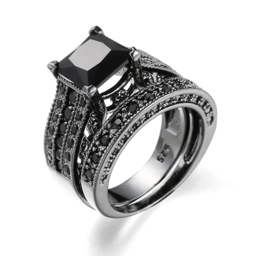 Vintage Black Zircon Inlaid Ring Set Black Size 6