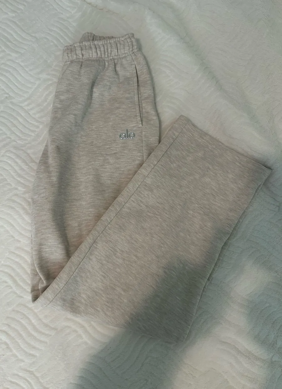 Alo Accolade Wide Leg Sweatpants Heather Oatmeal
