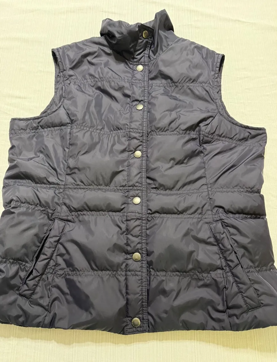 Lands End Womens Navy Blue Down Puffer Vest Snap Front Quilted Size M 10-12