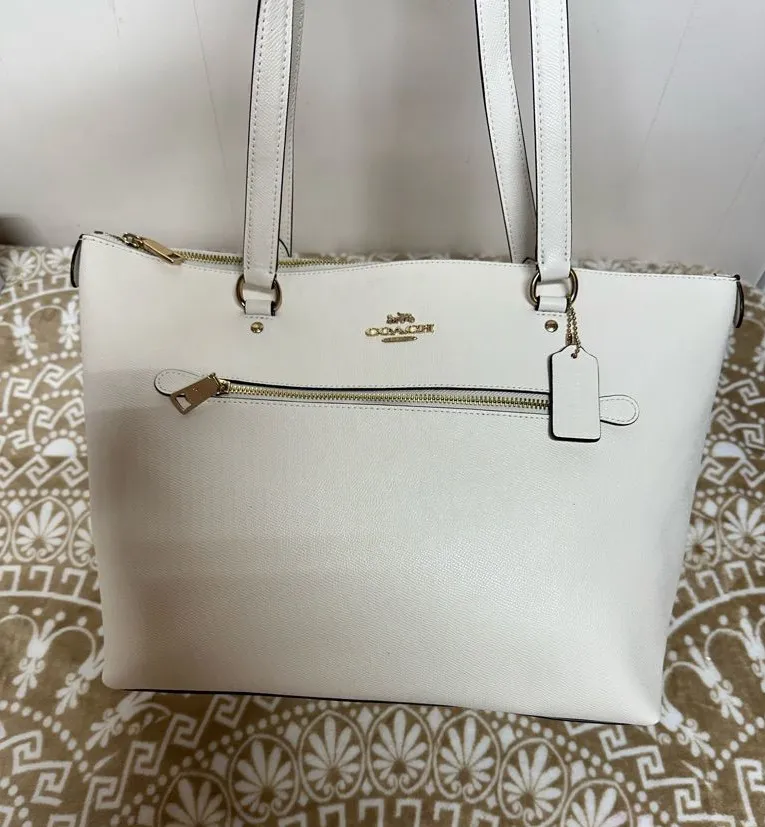 Coach Gallery Cream Leather Tote with Front Zip and Gold Hardware with Dustbag
