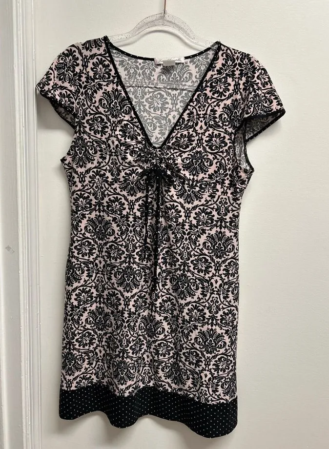 Black Damask Print Pink Short Sleeve Dress