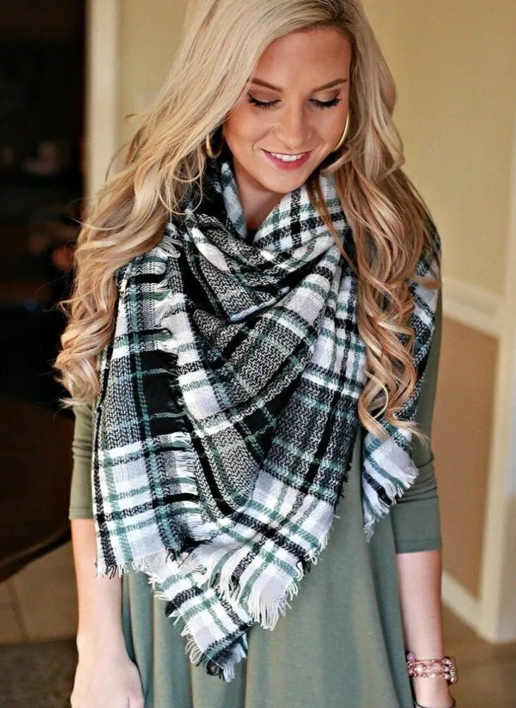 Oversized Plaid Blanket Scarf Wrap Black/White/Olive Black