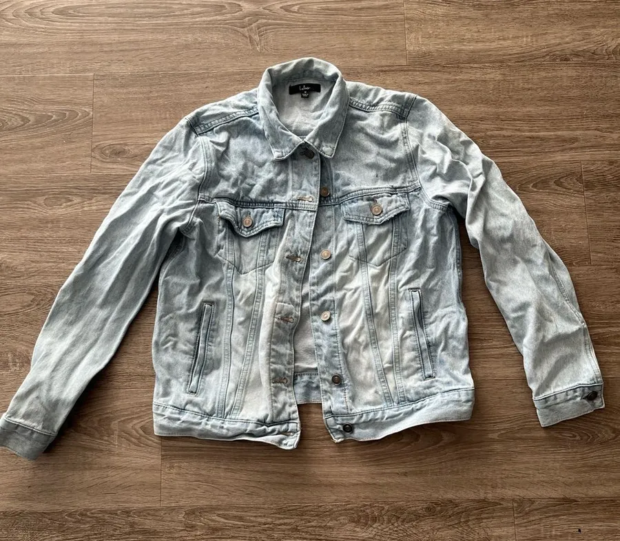 Lulus Denim Jacket Womens Medium Light Wash Oversized Trucker Jean Jacket