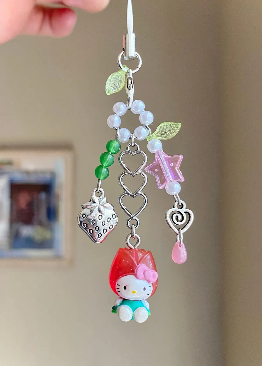 vintage y2k limited Hello Kitty reworked phone charm/bag accessory/car display🌷🩷