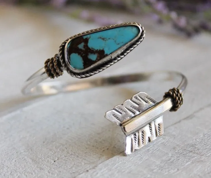 Brave kingsman turquoise arrow sterling silver boho bracelet Blue