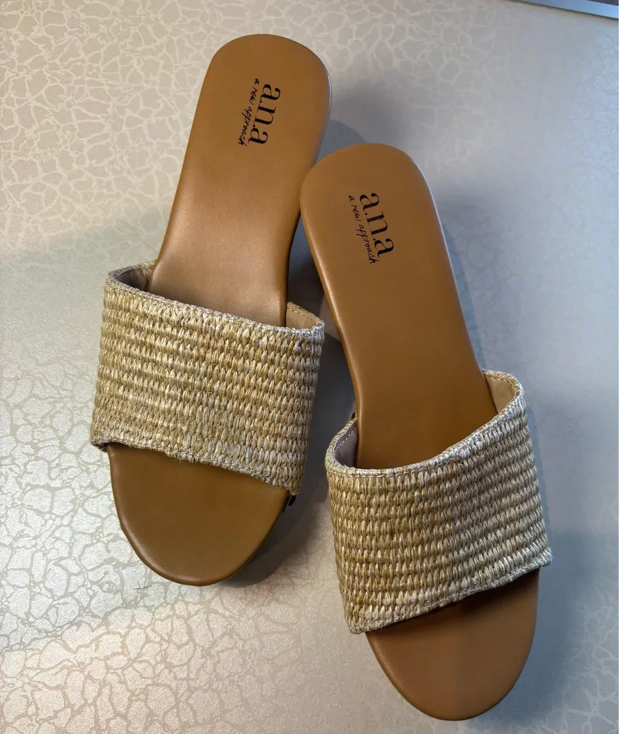 a.n.a. | Womens Robinson Heeled Sandals. Size: 8