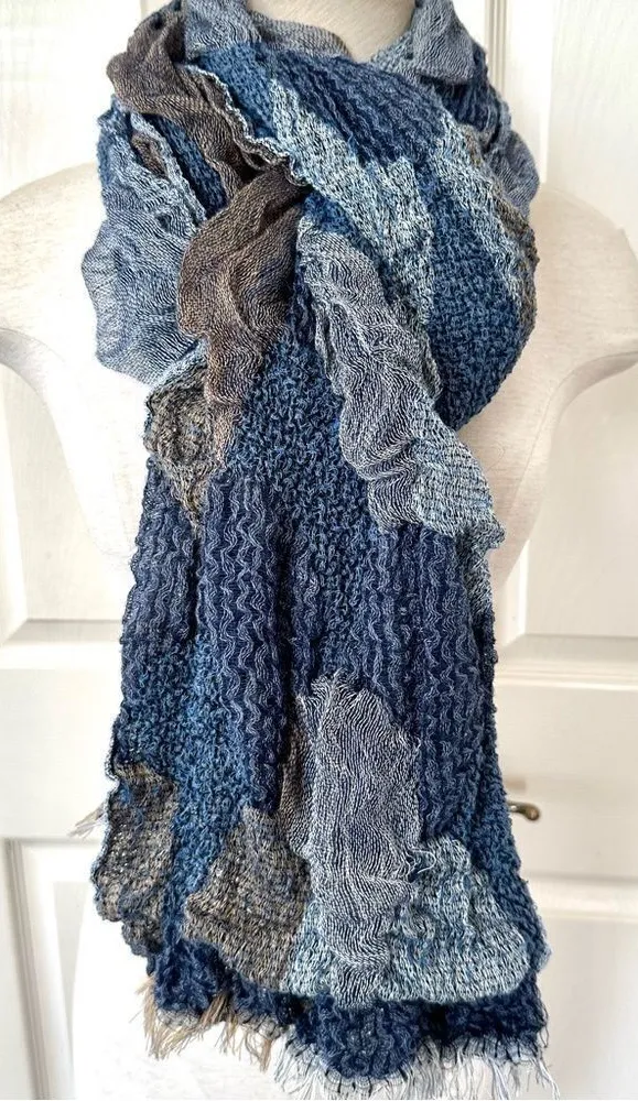 Long blue scarf Blue