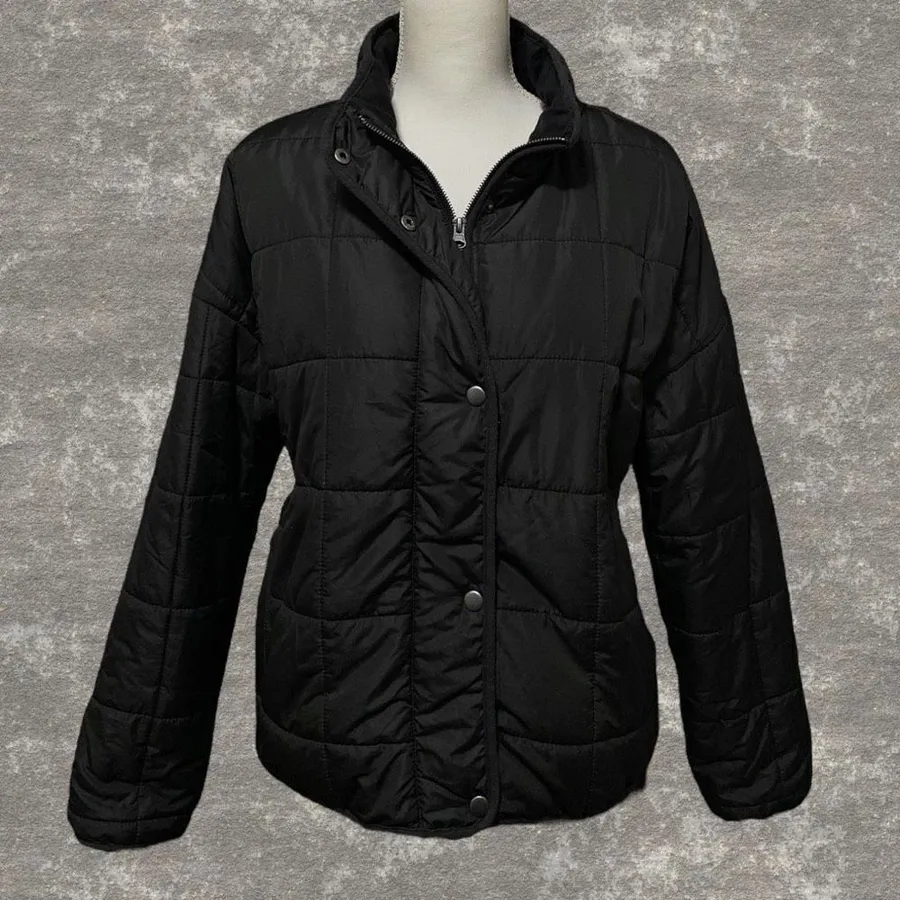 THREAD & SUPPLY | High Collar Quilted Black Full Zip & Snap Puffer Jacket Size M