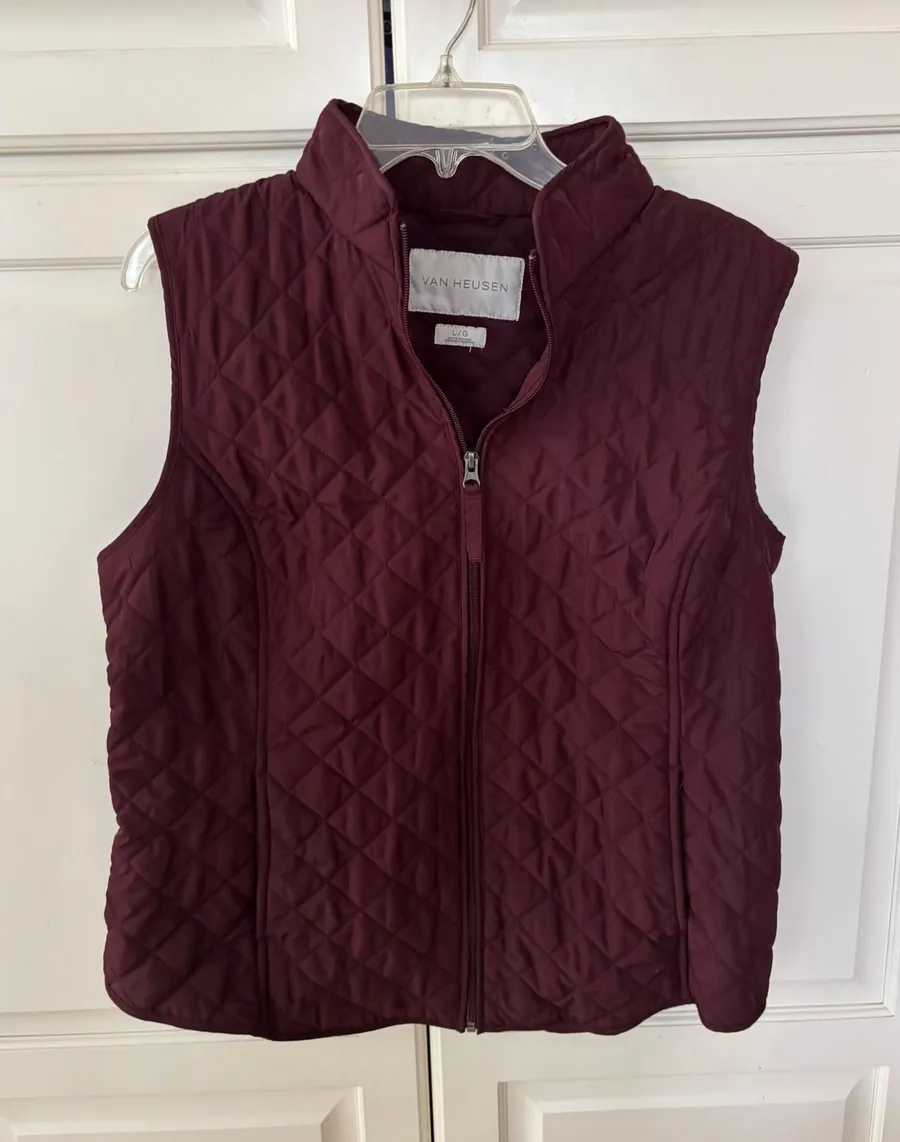 Van Heusen Womens Quilted Vest Burgundy Wine Full Zip Mock Neck Large