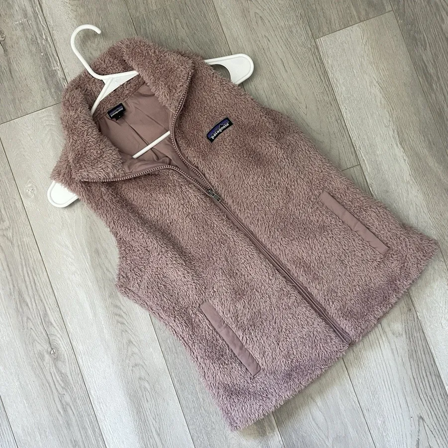 Patagonia Fleece Vest los gatos full zip collared womens Pink (small) gorpcore