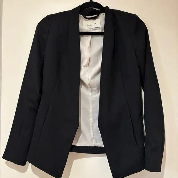 Aritzia Babaton Blazer Collarless