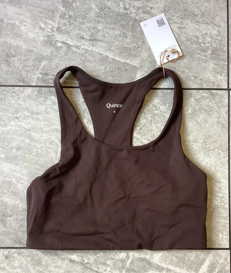 Quince Women Ultra-Soft Performance Racerback Sports Bra Espresso Brown S NWT