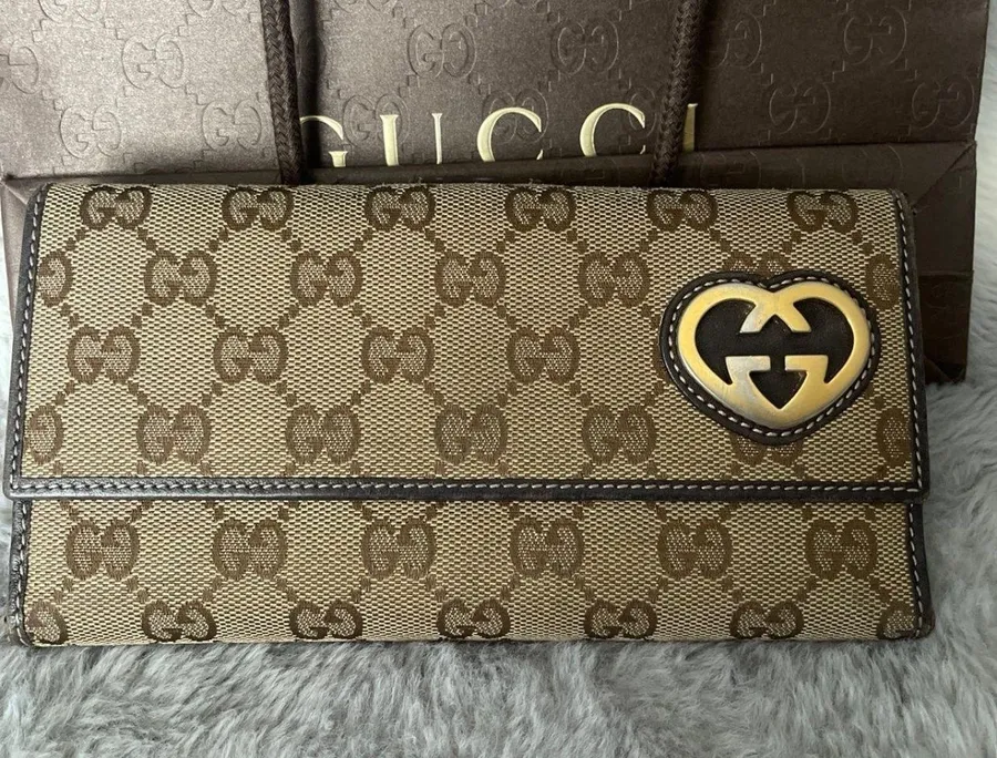 Wallet