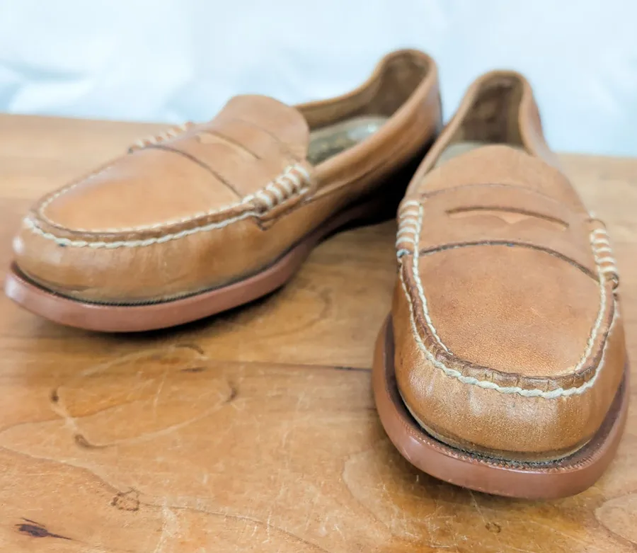 Women's Sperry Boat Shoe Soled Penny Loafer 9M