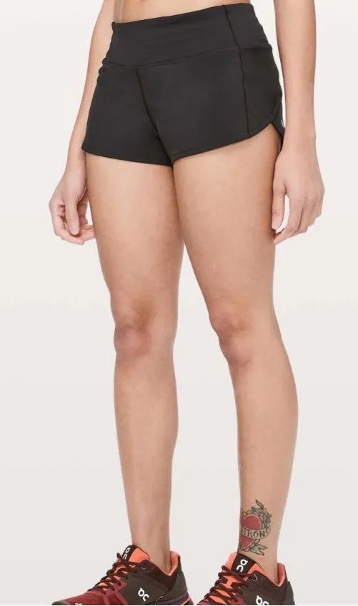 Lululemon Speed Up Short *2.5"